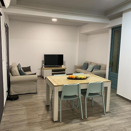 Cal Feliu Piso Amplio En El Centro De Reus Apartment Ngoại thất bức ảnh
