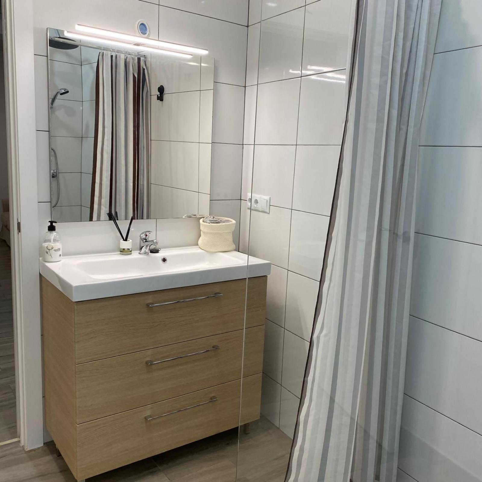 Cal Feliu Piso Amplio En El Centro De Reus Apartment Ngoại thất bức ảnh